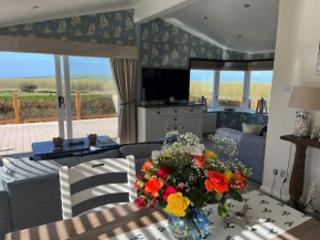 Superior Stays at Sunset Lodge